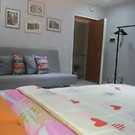 Apartament Magic Red *
