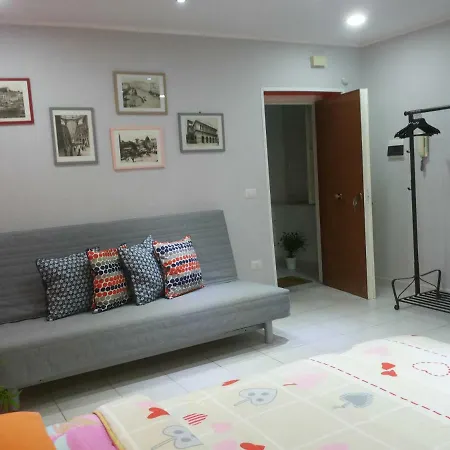 Magic Red Apartament Neapol